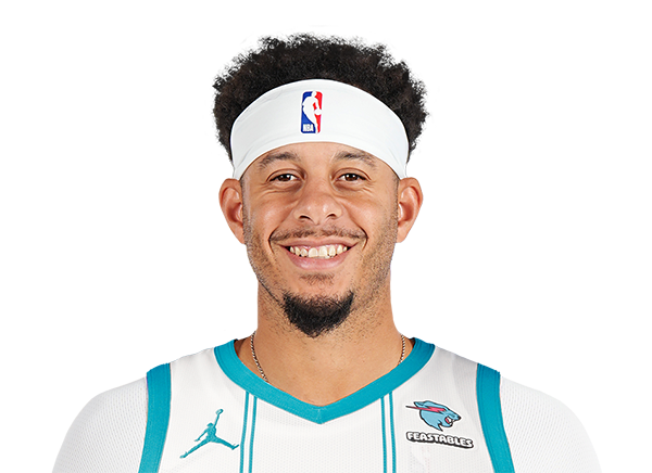 https://img.tzhuarui.com/img/basketball/player/1d345669c026c55af31a4f08d3a19fc9.png