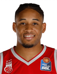 https://img.tzhuarui.com/img/basketball/player/f39e74da55467eb5b490935646319af8.png